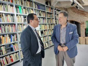 Hoy nos ha visitado…. el Embajador de la República de Honduras en España