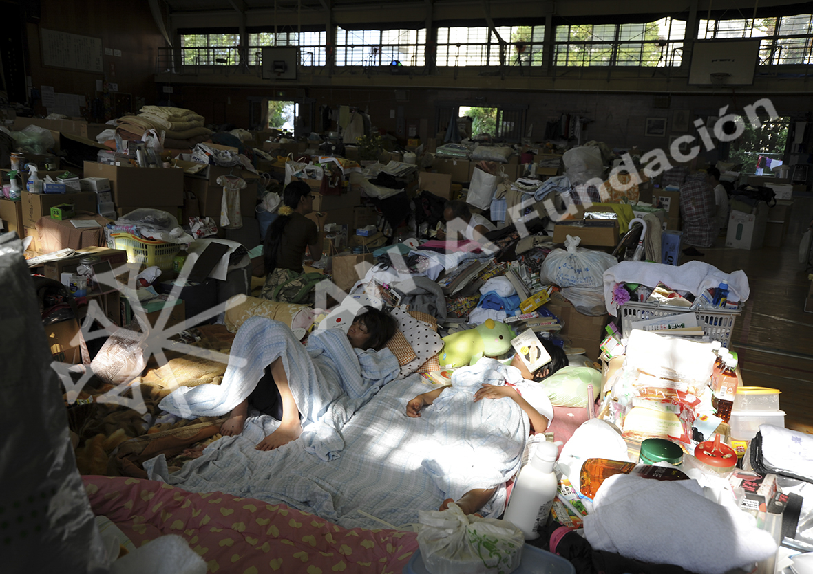 ” Refugio temporal de evacuados ” de Shökö HASHIMOTO en AN-A FUNDACIÓN