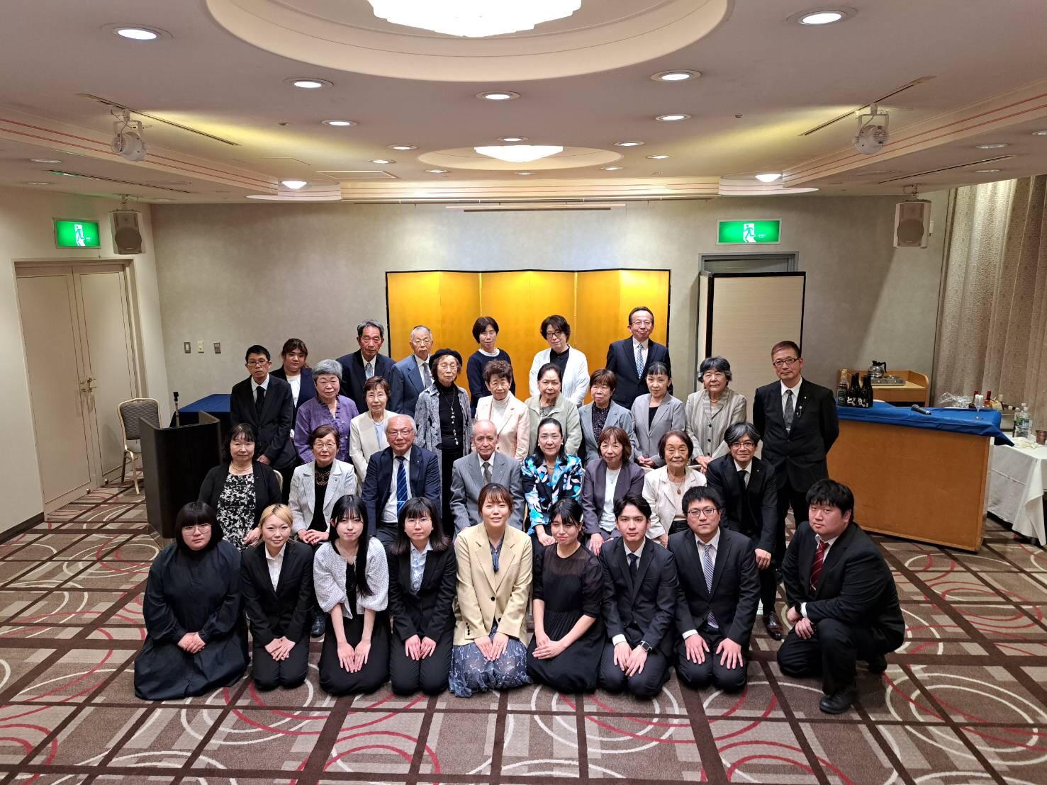 CLAUSURA DEL CONCURSO PÚBLICO DE PINTURA JAPONESA Y OCCIDENTAL 51 BANDO GEN-TEN EN OSAKA